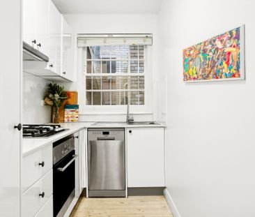 3/21B Billyard Avenue, Elizabeth Bay NSW 2011 - Apartment For Rent ... - Photo 5