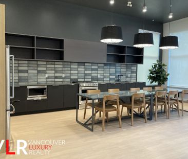 Condo in Coquitlam, BC - Photo 5