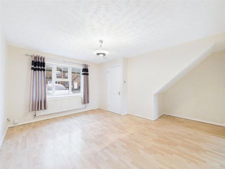 3 bedroom end of terrace house to rent - Photo 2