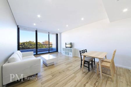 Fully Furnished Executive Apartment in Mascot Central - Photo 4
