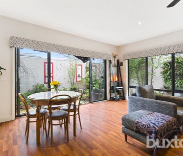 2/37 Norville St, Bentleigh East VIC 3165 - House For Rent | Domain - Photo 1