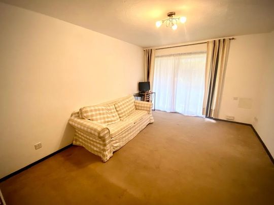 1 bedroom ground floor flat to rent - Photo 1