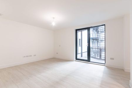 1472L Shoemakers Square, Edinburgh, EH8 8FW - Photo 3