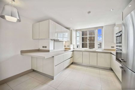 Rarely available, exceptional 4 bedroom apartment overlooking Bryanston Square gardens - Photo 4