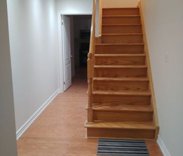 For Lease - 4900 Sebastian Drive, Mississauga, Ontario - Photo 5