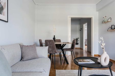 Enjoyable 2BR Apartment in Marousi - Φωτογραφία 2