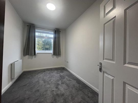 3 bedroom apartment to rent - Photo 1