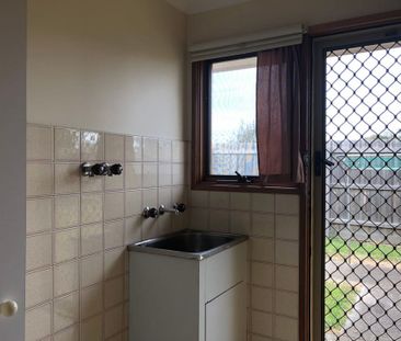 Modern Unit Living in Hoppers Crossing – $390 per week - Photo 6