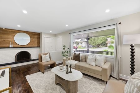 For Lease - 1924 Balsam Avenue, Mississauga, Ontario - Photo 4