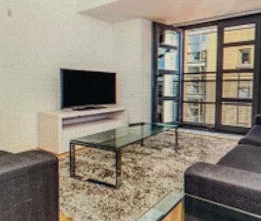 2 Bed Flat, Junction House, M1 - Photo 2