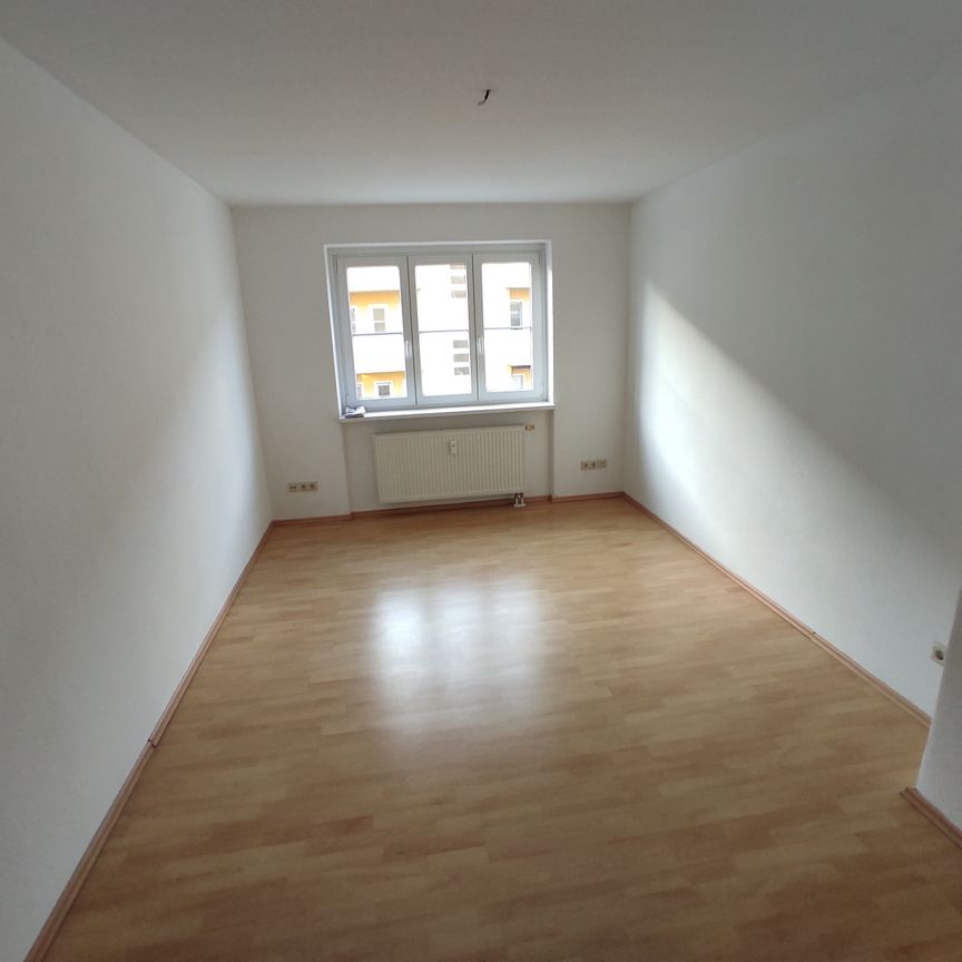 Charmante 3-Raumwohnung - Ihr neues Zuhause in der Lauestraße ! - Photo 1