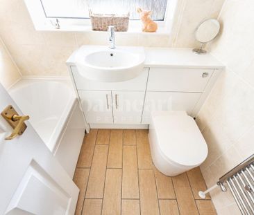 3 bedroom terraced house to rent - Photo 4