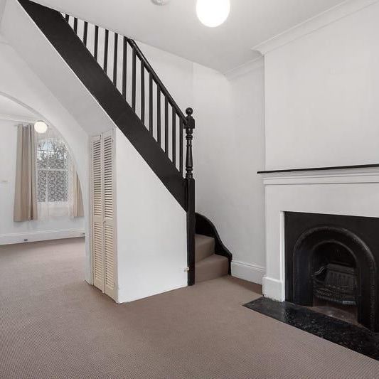 Two Bedroom Terrace in Fantastic Location! - Photo 1