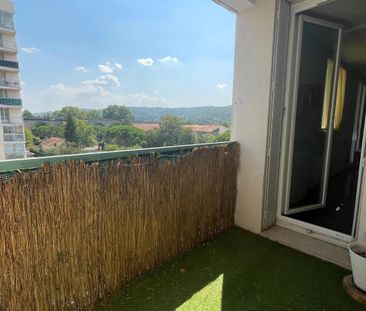 Location Appartement 3 pièces 70m² AIX EN PROVENCE 13100 - Photo 6