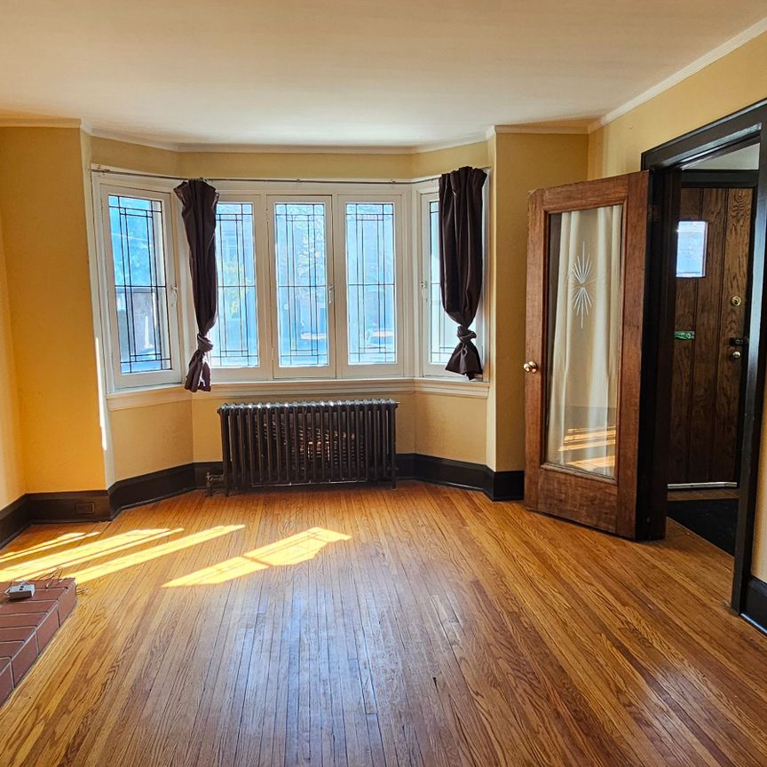 For Lease - 72 Eleventh Street Unit# Main Floor, Toronto, Ontario - Photo 1