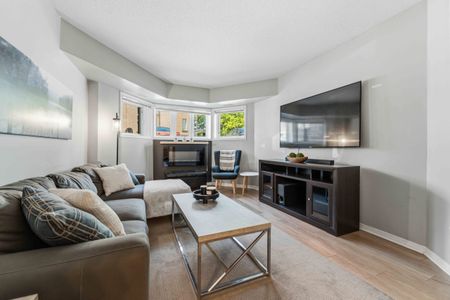 Ground‑Floor 2 Bedroom, 1.5 Bathroom – 110 Briargate Pvt, Unit 1 (Ottawa) - Photo 5