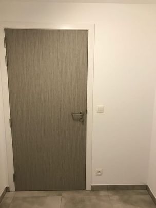 Appartement te huur - Photo 1