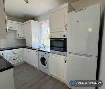 2 bedroom maisonette to rent - Photo 5