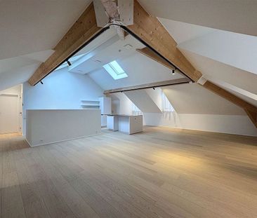 Appartement te huur in Brussel voor € 1.600 met 2 slaapkamers - Photo 2