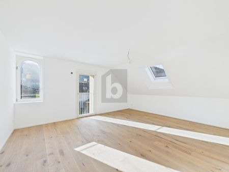 FIRST-TIME OWNERSHIP WITH A DREAMLY LARGE VIEW! - Foto 3