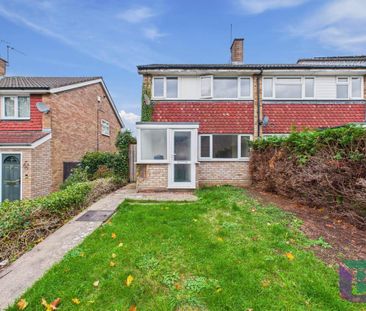 3 bedroom semi-detached house to rent - Photo 1