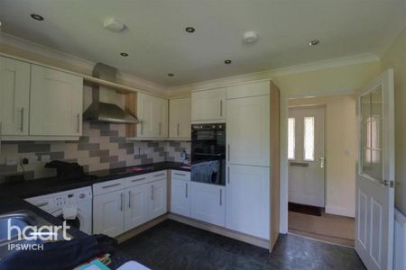 2 bedroom bungalow to rent - Photo 4