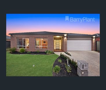 8 Oakland Avenue, Point Cook, Vic 3030 - Photo 2