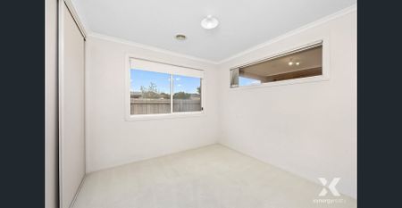 Comfortable Family Home Designed for Convenience - Photo 4