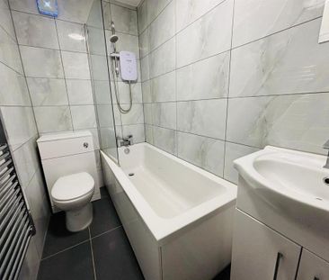 4 bedroom townhouse to rent - Photo 5