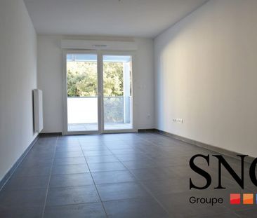 T2 AVEC TERRASSE ET UN PARKNG - Photo 2