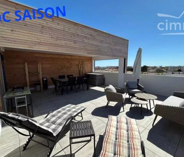 Superbe Appartement T3 Duplex avec petite vue mer et grande terrasse - Photo 1