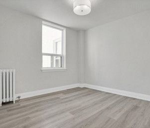 For Lease - 699 Eglinton Avenue Unit# 303, Toronto, Ontario - Photo 3