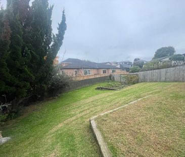 Howick - Photo 4