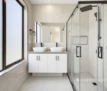 Brand New Modern Living with Dual Zoning Convenience! - Photo 6