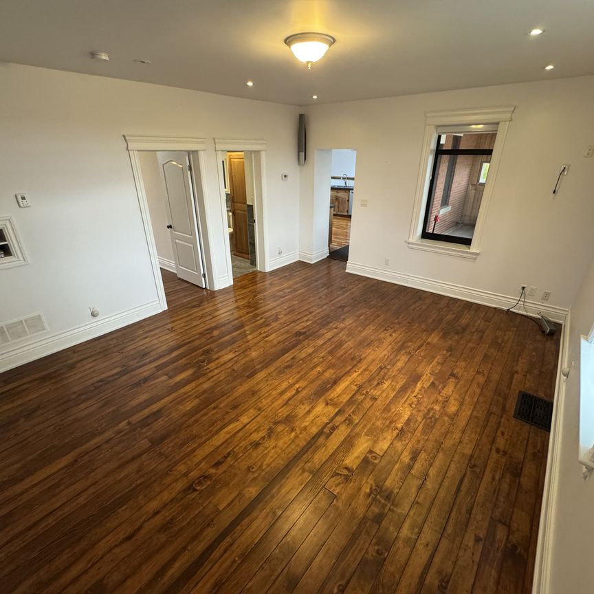 For Lease - 12 Erinville Drive, Erin, Ontario - Photo 1