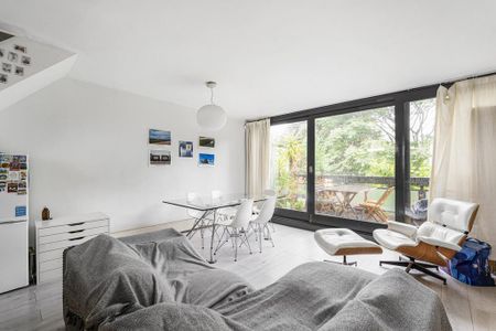 3 bedroom apartment to rent - Photo 4