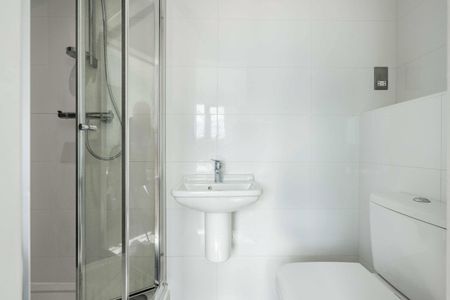 Prince Of Wales Road - Photo 2