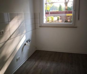 Tolle und renovierte 3-Zimmer-Wohnung mit Balkon! - Photo 6