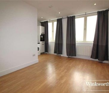 Shenley Road, Borehamwood, Hertfordshire, WD6 - Photo 2