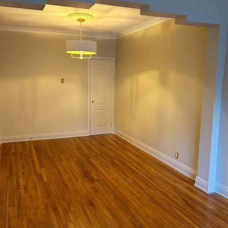 Grand bas de duplex– Ahuntsic, près du métro – Disponible 1er décembre 2025 - Photo 4