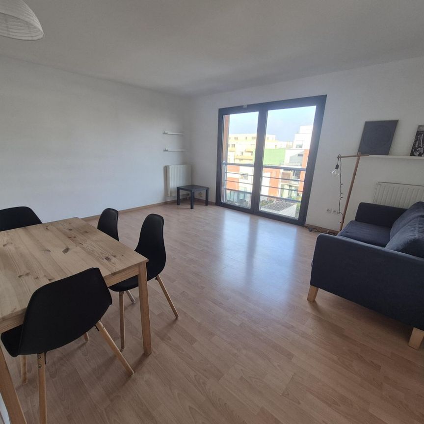 Location Appartement 4 pièces 93m² LILLE 59000 - Photo 1