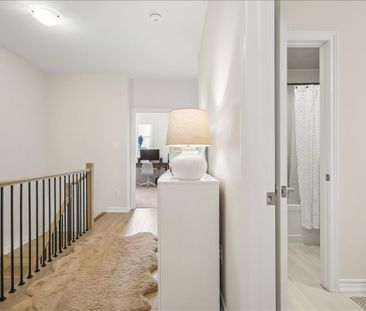 For Lease - 2092 Ellerston Common, Burlington, Ontario - Photo 3