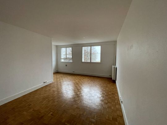 Appartement Arcueil 1 pièce(s) 37.42 m2 - Photo 1