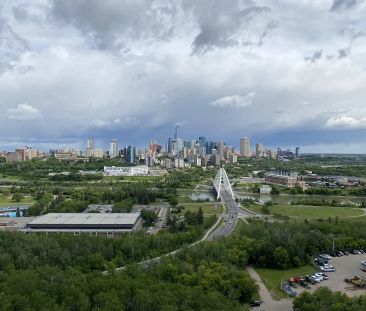 University Upscale 2 Bedroom Riverview Condo 15th floor with Amazing City Views — 2 Bedrooms Condo Unit - Photo 1