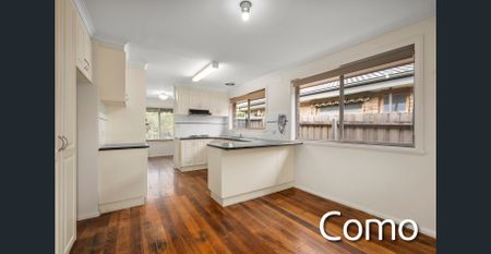 Family living close to everything! - Photo 3