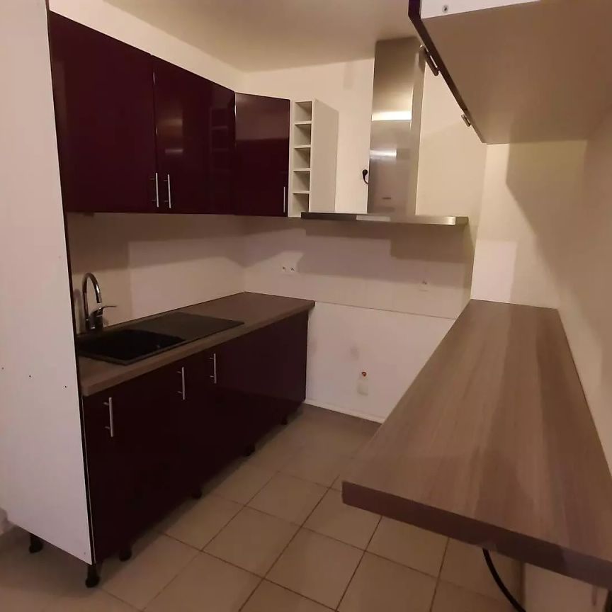 location Appartement T2 DE 45.86m² À LE CHESNAY - Photo 1