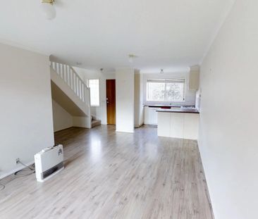 4/6 Mowatt Street, Queanbeyan East NSW 2620 - Townhouse For Rent | ... - Photo 1
