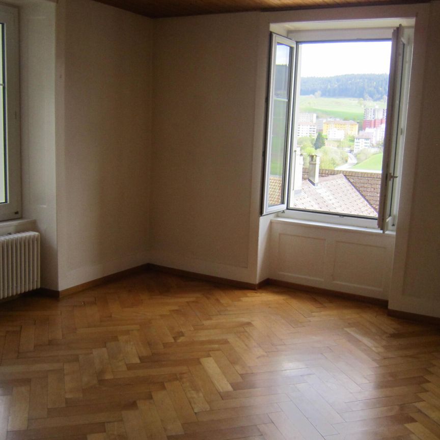Bel appartement de 4,5 pièces au 2ème étage avec balcon - Photo 1