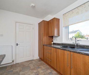 2 bedroom terraced house to rent - Photo 6