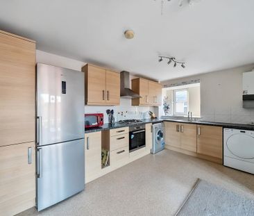 2 bedroom apartment to rent - Photo 3